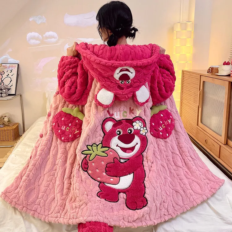 草莓熊睡袍长款加厚加绒睡衣少女秋冬季珊瑚绒可爱女款家居服套装
