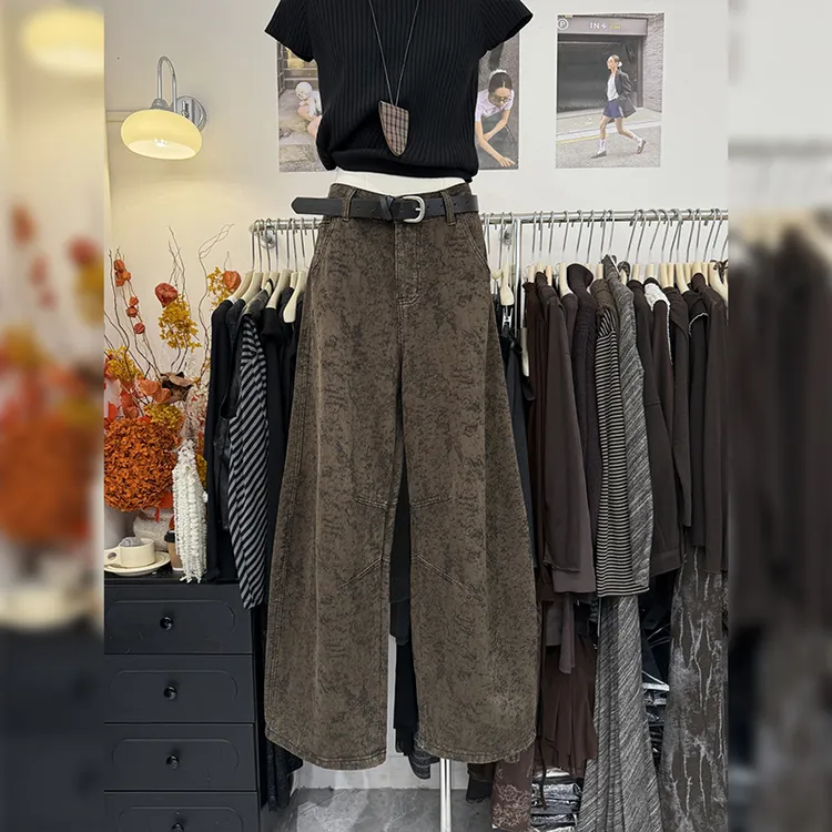 复古提花弯刀牛仔裤女冬季新款大码胖mm宽松显瘦小个子直筒阔腿裤