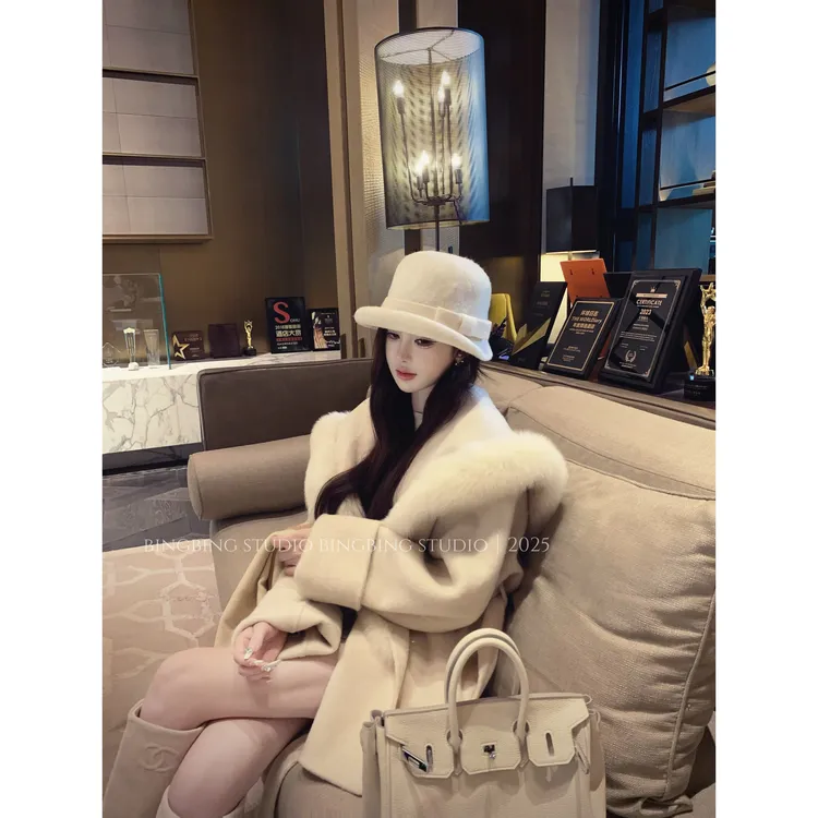 「富士之约」秋冬时尚气质百搭休闲洋气减龄轻奢大衣BBQ5SY6990