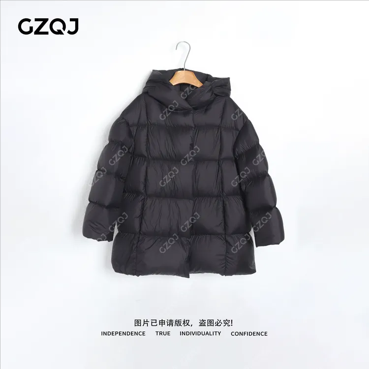 老琴私服【泡芙系列】90白鹅绒连帽拉链羽绒服外套女冬款 0636