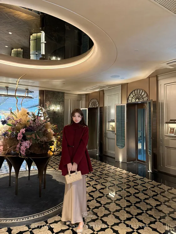 EIA一尧【优雅曲线】静奢气质缎面半身裙垂感高级显瘦百搭半裙秋冬