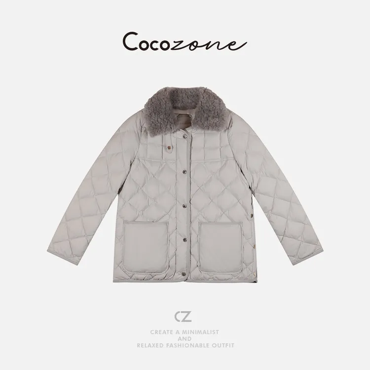COCO ZONE 刘一一 简约单排扣翻领菱形纹理鹅绒服 CD2A2601