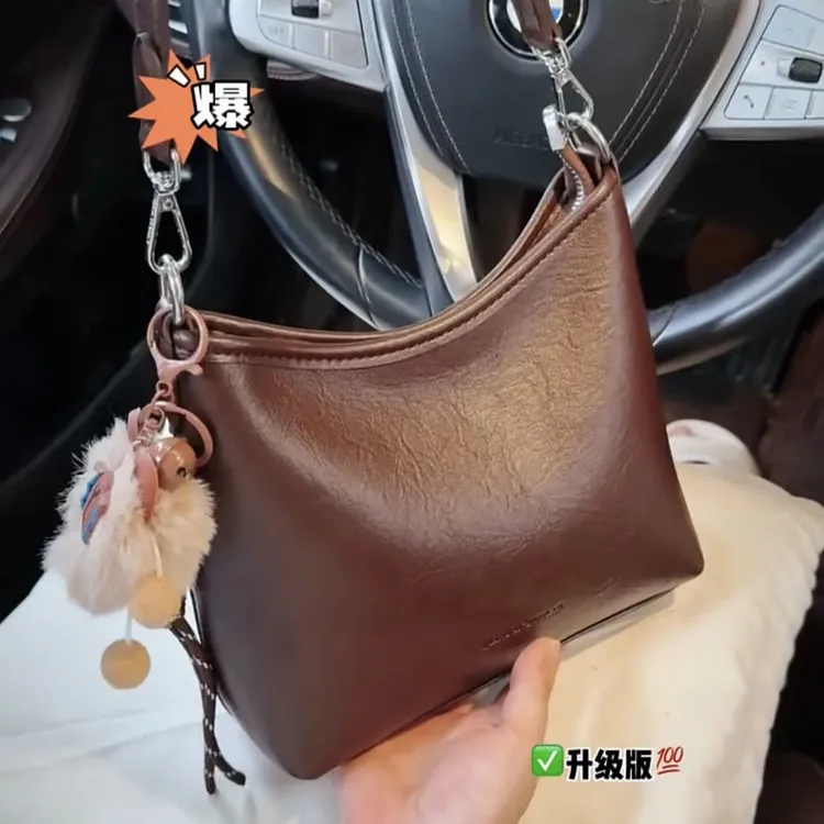 慵懒风单肩托特包包女2025新款韩版时尚斜挎包洋气潮百搭轻奢