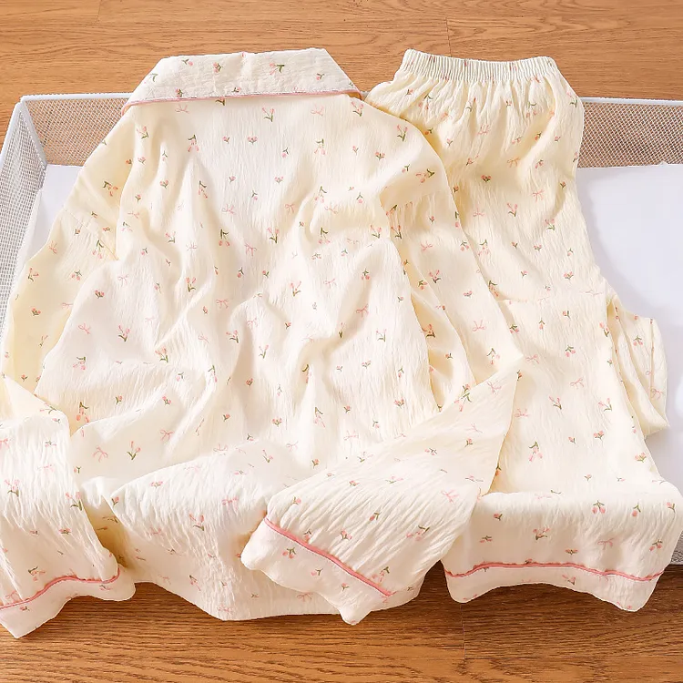 春秋季云朵棉睡衣女长袖长裤翻领开扣甜美睡衣家居服套装带胸垫