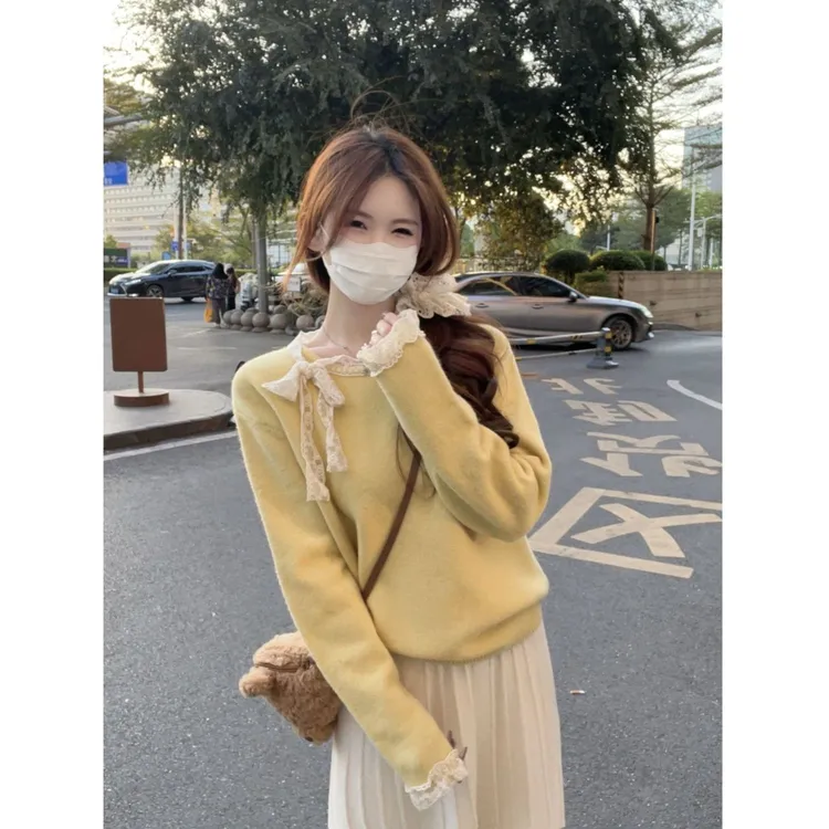 内搭温柔气质百搭蕾丝毛衣女秋冬新款设计感内搭软糯高级设计感针