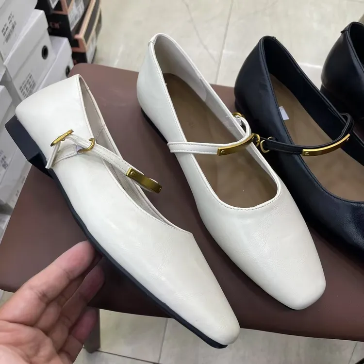 2025秋季新款方头玛丽珍鞋平底低跟浅口单鞋时尚跟鞋休闲女鞋软底
