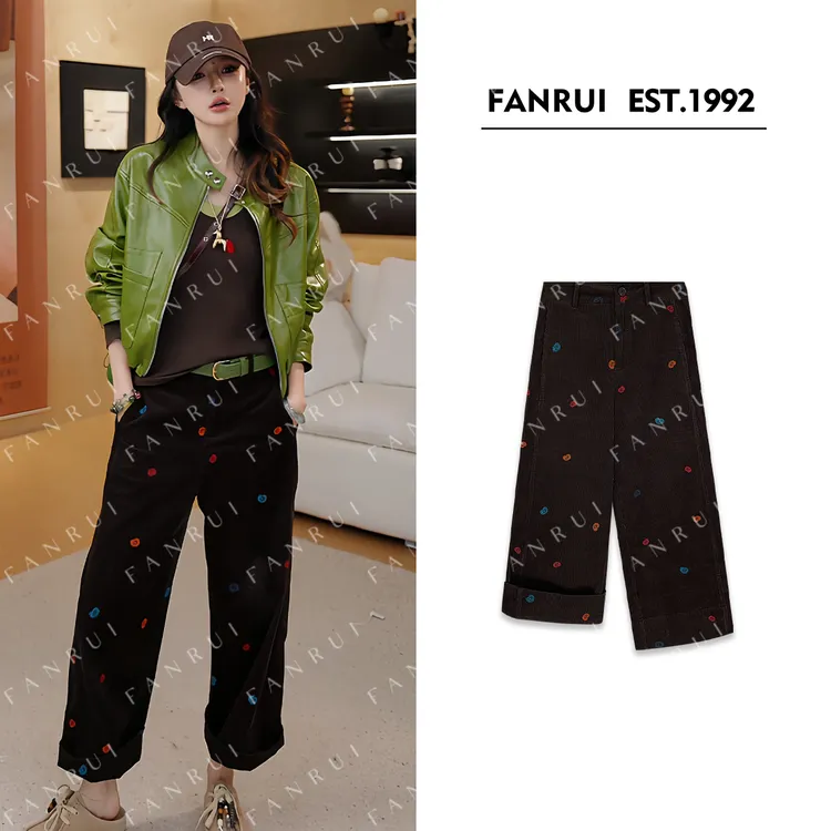 FANRUI/泛芮「魔豆」刺绣复古时髦独特小众设计感甜美直筒裤B17732