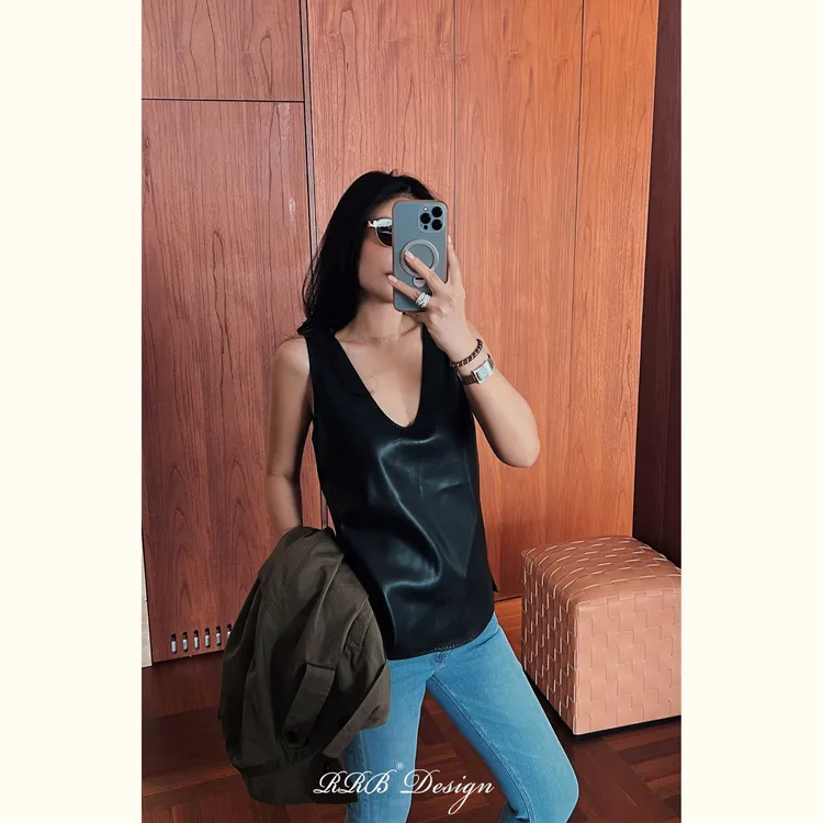 RRB Design「Daily Luxury」时髦百搭宽松显瘦U领背心上衣