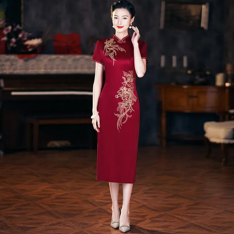 高档夏季新娘年轻喜婆婆婚宴装旗袍2025年新款醋酸缎刺绣婚礼礼服