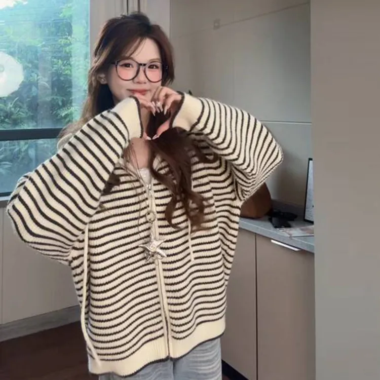 黑白条纹连帽长袖秋季中长款宽松针织开衫软糯慵懒上衣6267