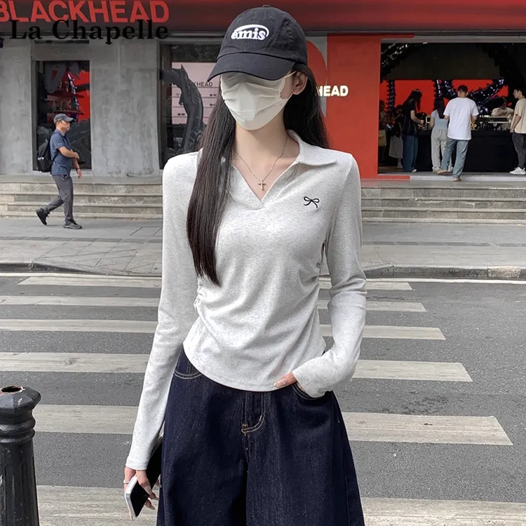 拉夏贝尔长袖T恤女秋季白色polo领打底刺绣上衣收腰修身休闲时尚