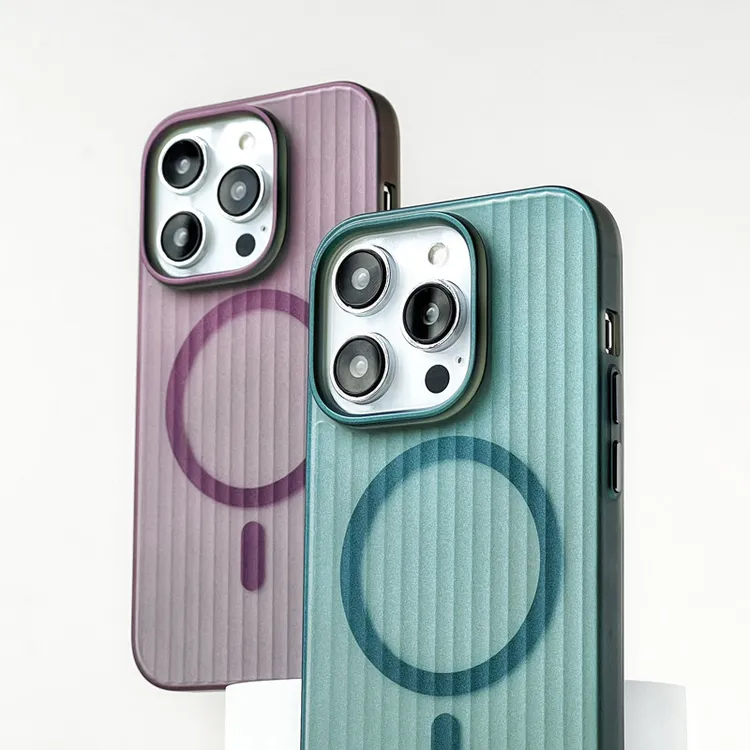 肤感磨砂极光磁吸适用iphone16手机壳苹果15promax男女新款ma
