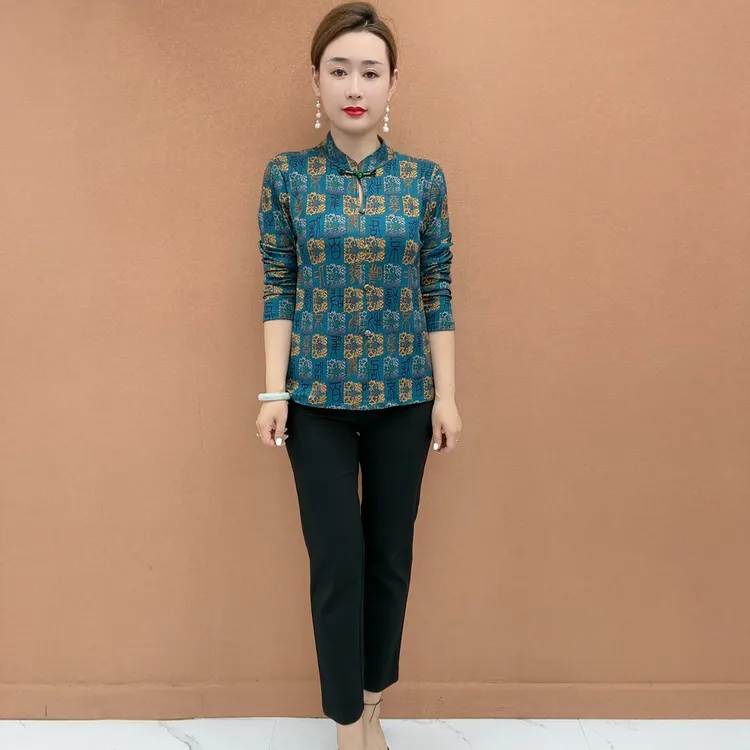 秋季新款时尚盘扣印花中老年气质妈妈装宽松显瘦休闲百搭长袖上衣