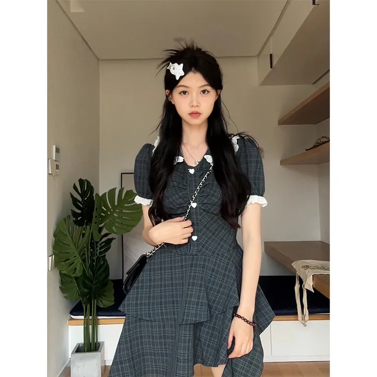 甜美风娃娃领不规则短袖连衣裙女夏季新款收腰显瘦蛋糕裙a字短裙