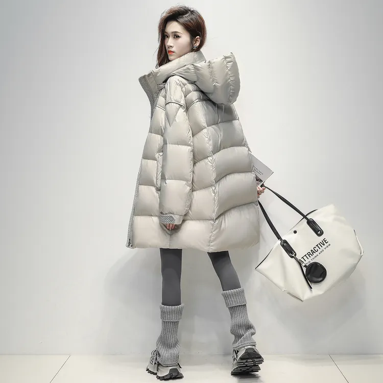 高端大牌鹅绒羽绒服女2025冬季新款韩版保暖防风抗寒中长款外套潮