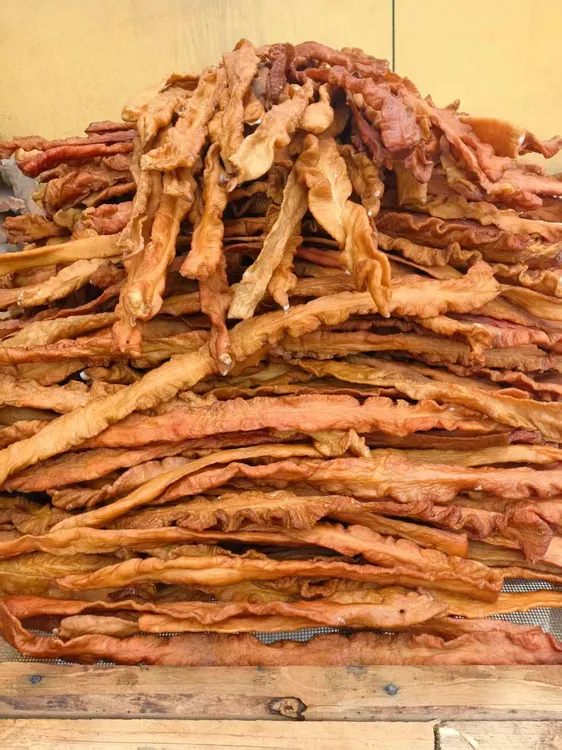 直播现称 老石小灶腊圆肠少许油有回味