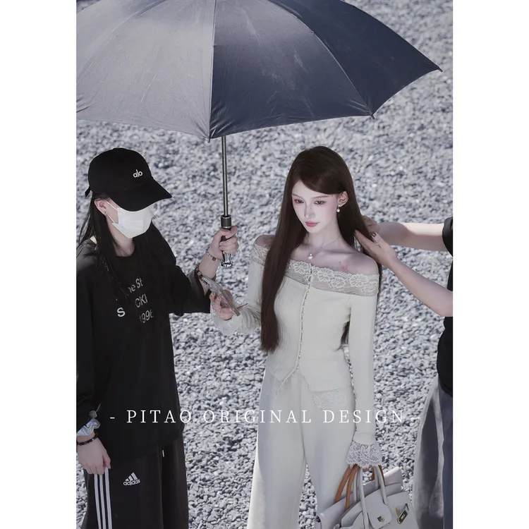 杜屁屁桃PITAO原创【恋爱日记】秋冬季法式镂空蕾丝小众设计款套装