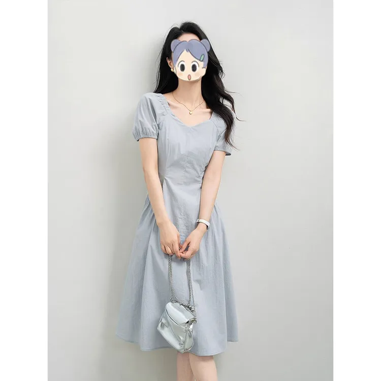 半夏山风2025夏季新款独特漂亮小个子掐腰显瘦短袖大方连衣裙女