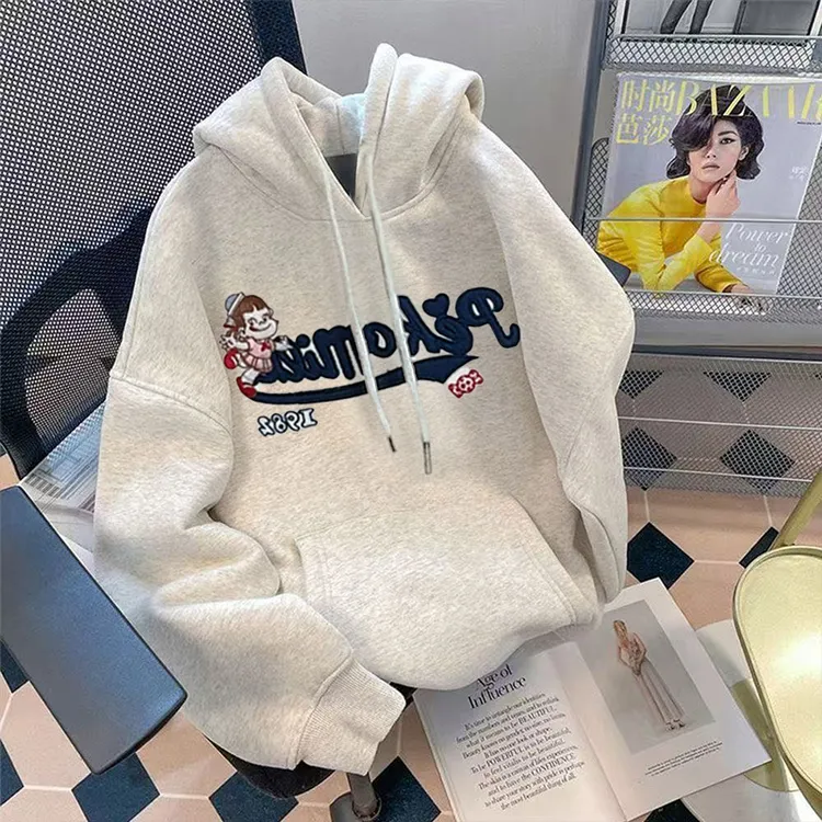 【思晨家】2025新款卫衣加绒女童不二家卡通绣花连帽加绒上衣卫衣