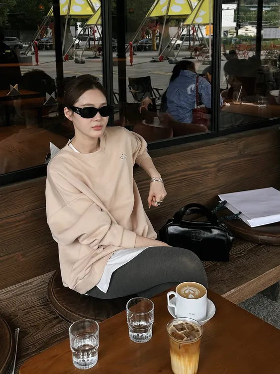 1 YYL  lo肉桂卫衣  2025冬款上新winter BL2501116