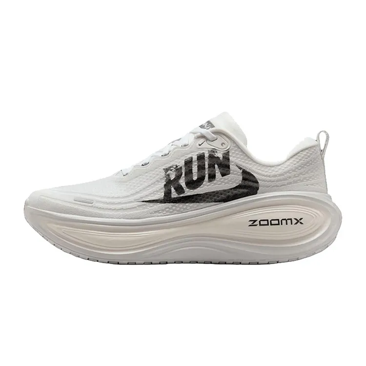 Nike耐克男子超级迈柔VOMERO PLUS运动跑步鞋 IH2268-100