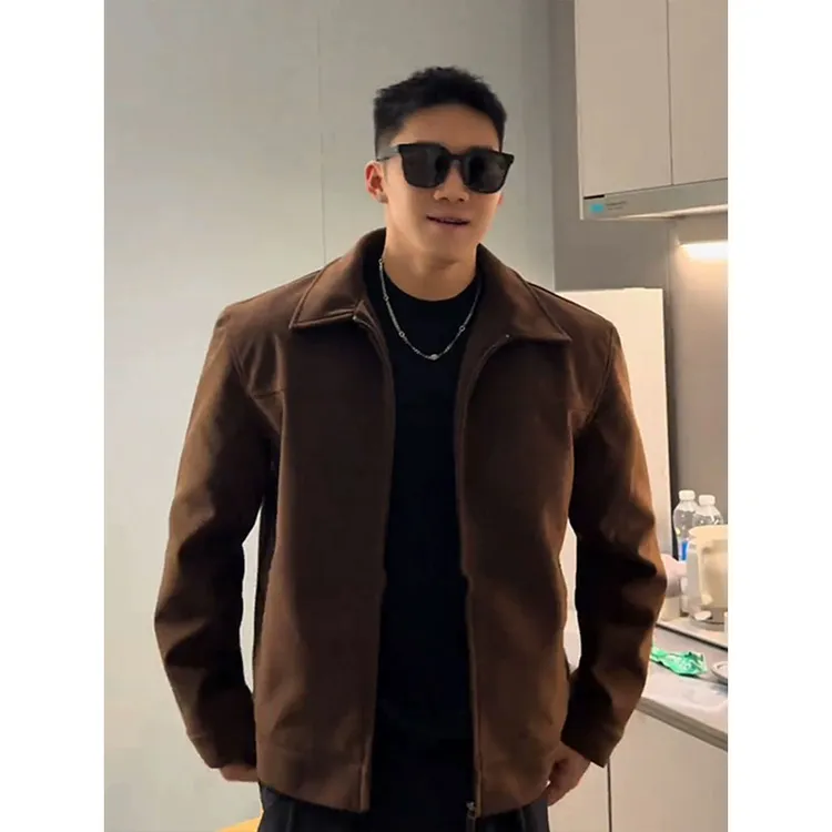 咖啡色仿麂皮短款外套男秋季美式复古高级感上衣美拉德正肩夹克
