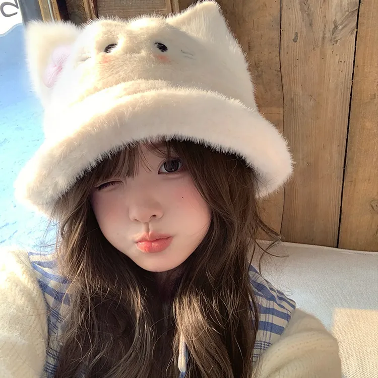 日系毛绒帽甜美猫咪渔夫帽子女秋冬季保暖护耳显脸小毛茸茸盆帽潮