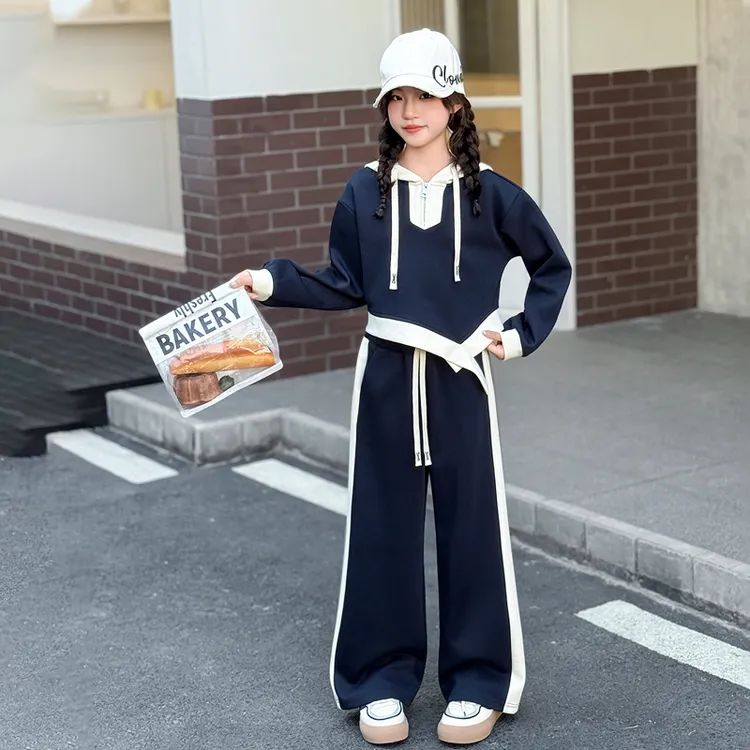 女大童春秋款套装洋气2025新款中大童韩系穿搭女孩连帽衫两件套潮
