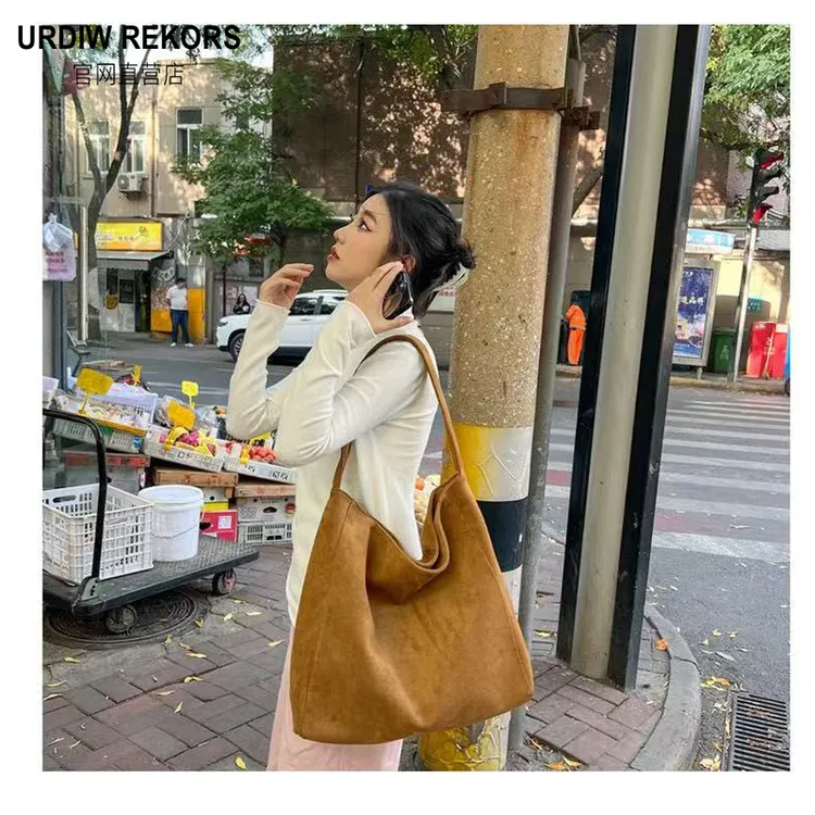 URDIW REKORS麂皮绒托特包秋冬新款大容量通勤单肩包女hobo腋下包