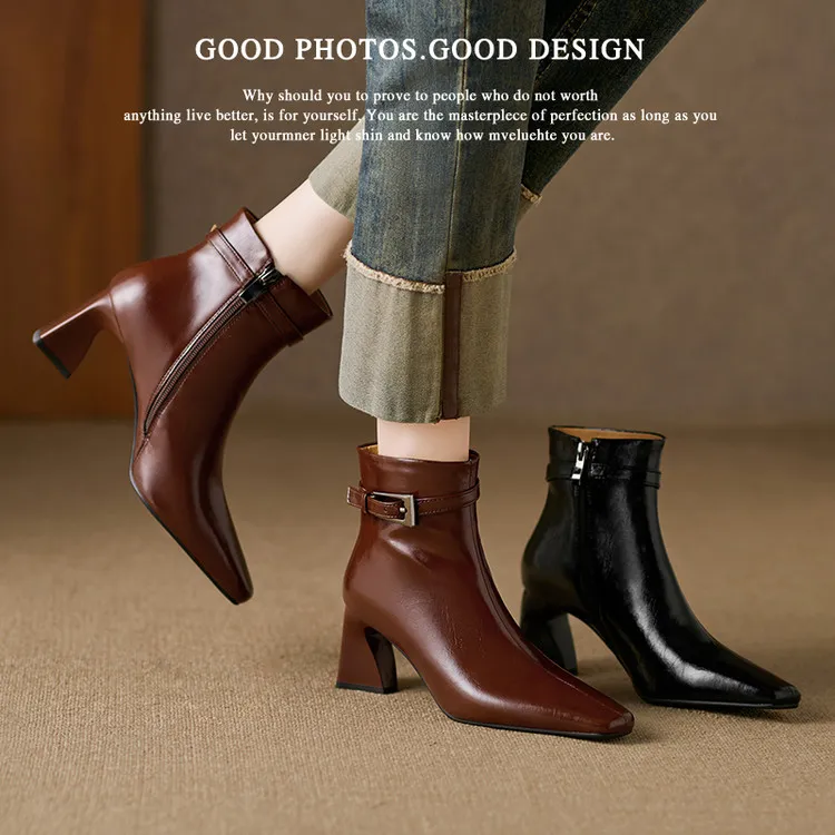 切尔西靴2025年秋季欧美粗跟皮带扣纯色切尔西靴切尔西靴短筒