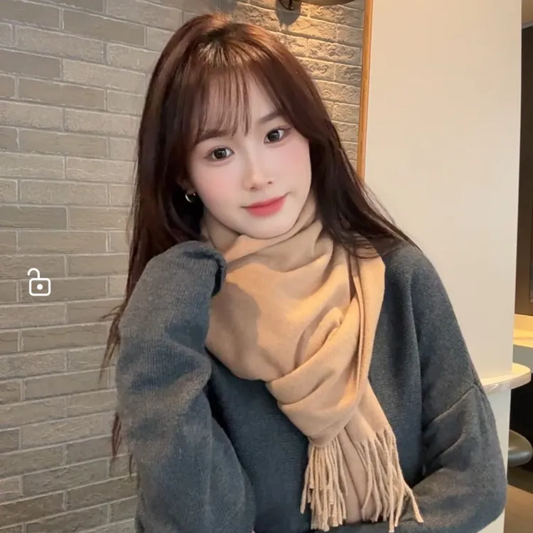 女长款休闲风加厚新款披肩时尚保暖网红围巾围脖百搭纯色针织纯色