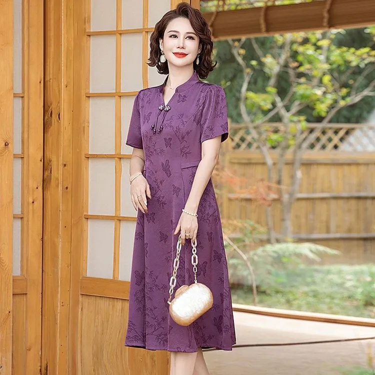 王小鸭2025夏装新款气质中老年连衣裙妈妈短袖印花裙子中长款高贵