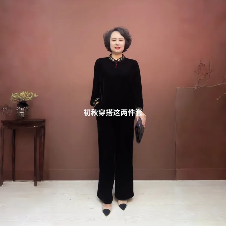 60120套装气质妈妈国风丝绒刺绣上衣早秋新款小衫裤子大码两件套