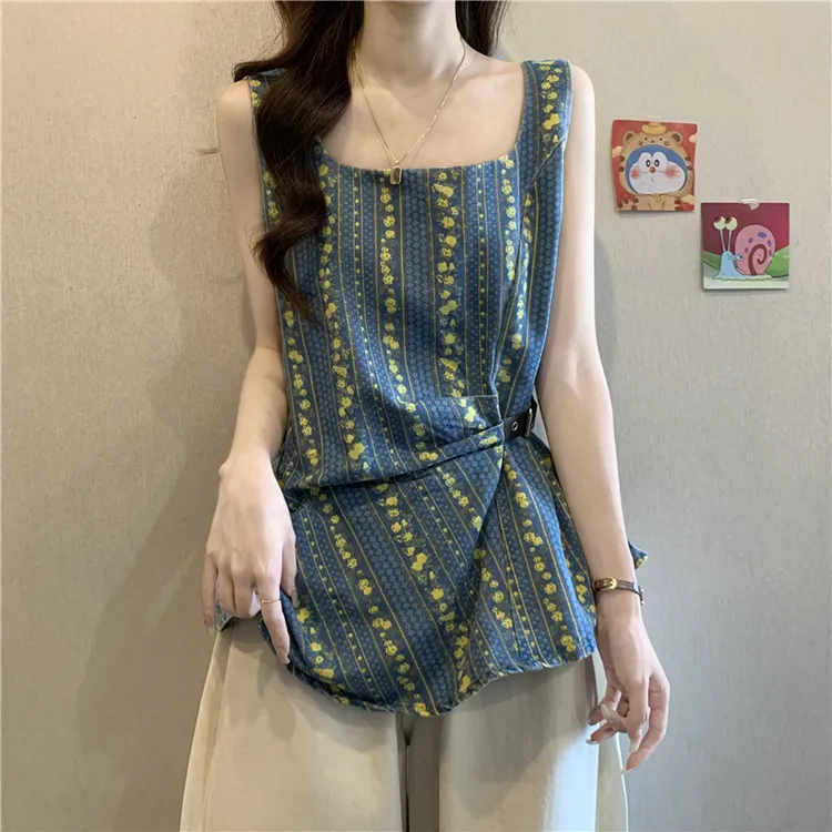 大码女装遮肚子方领牛仔碎花吊带背心女夏季胖mm显瘦掐腰无袖上衣