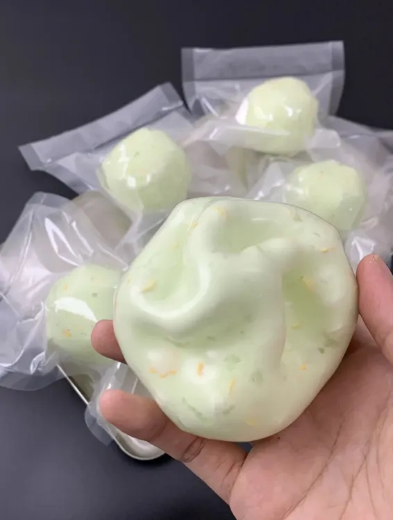 蜜瓜酸奶-手作球 圆积木孔灯积木花瓣积木 肌小力 6cm水晶封口