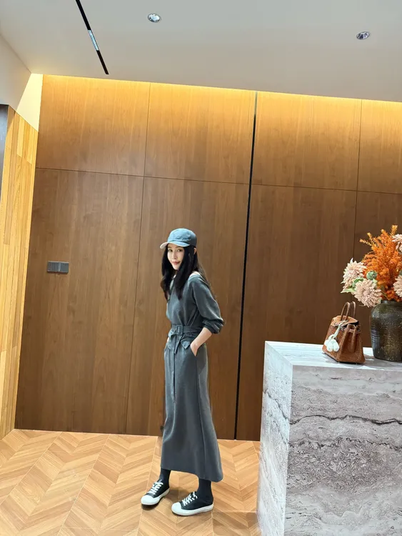 【星琦】秋季百搭时尚高级感轻奢圆领百搭天s套装 YW281