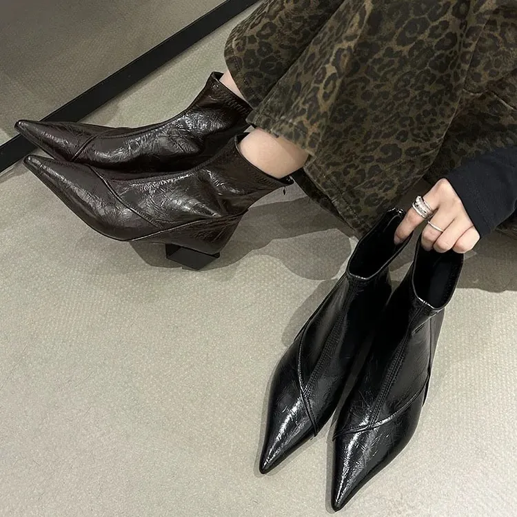 9655尖头中跟法式短筒弹力靴细跟女鞋高跟秋冬秋季