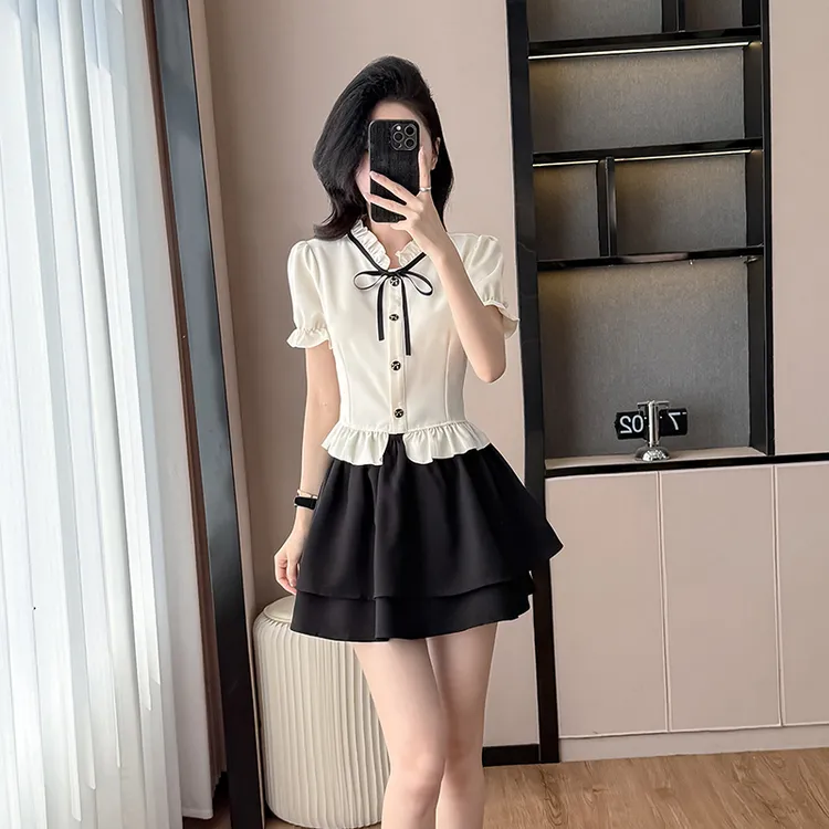 2025小香风设计感白色气质小众别致上衣短款显瘦两件套裙装夏季