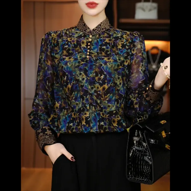 新款薄款时尚显瘦优雅洋气气质休闲印花百搭半高领领衬衫