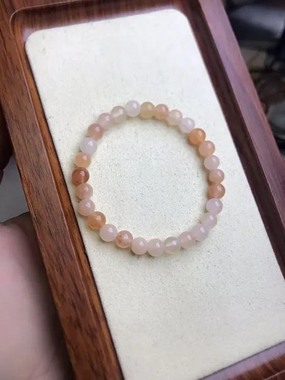 【新店福利】天然金丝玉俏色女款手串手链时尚款气质百搭多样性发货