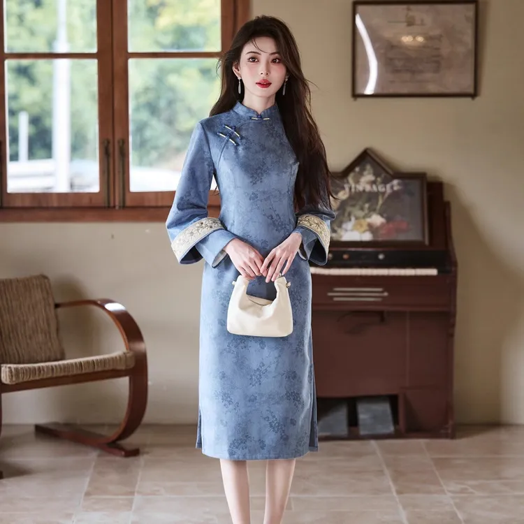 贝之韵蓝色素雅新中式改良倒大袖旗袍女2025秋新款淑女范日常可穿