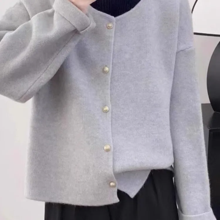 秋冬外套女新款爆款春款法式设计绝美上衣外穿毛衣宽松短款