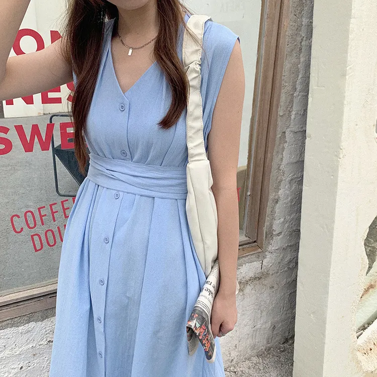 v领收腰连衣裙韩国背心裙纯色ins无袖单排扣简约风格显瘦系带长款