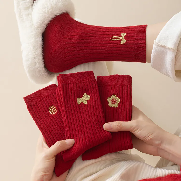 本命年大红色袜子女秋冬季百搭中筒袜2026年结婚喜庆过年新年长袜
