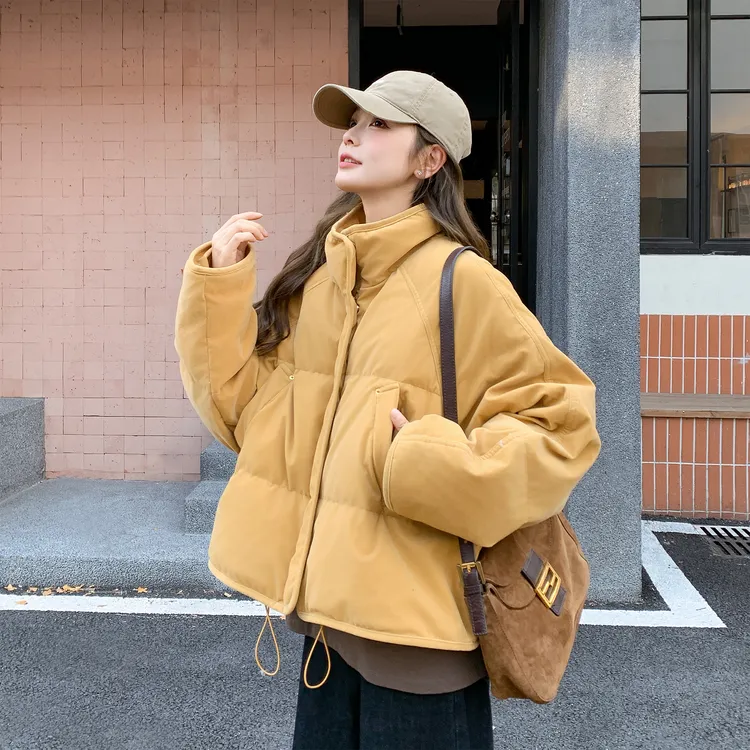 姜黄色立领短款羽绒服女冬季2024新款小个子超好看90白鸭绒面包服