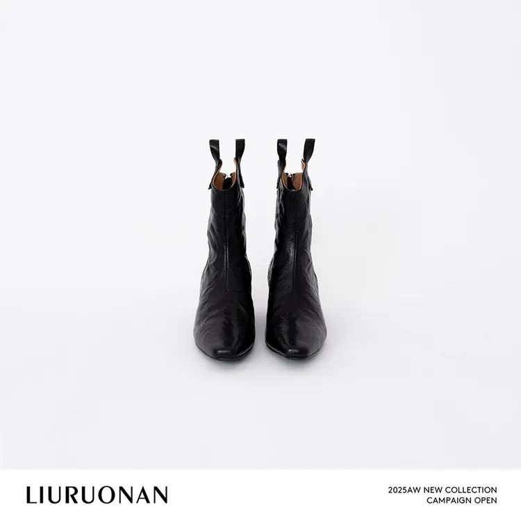 LIURUONAN | 9.28四周年 羊皮真皮尖头报纸褶皱感踝靴马蹄跟皮鞋