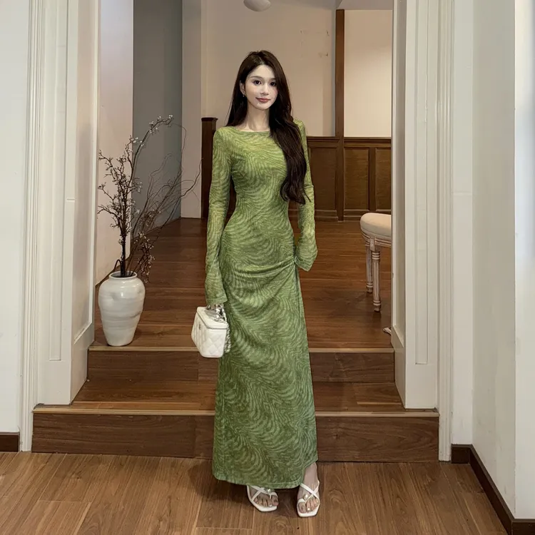 法式复古绿色吊带裙两件套女网纱罩衫长袖纯欲性感连衣裙连衣裙女