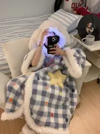 【大耳狗】冬款斗篷带袖子毛绒睡衣加厚睡衣可外穿韩版网红时尚001