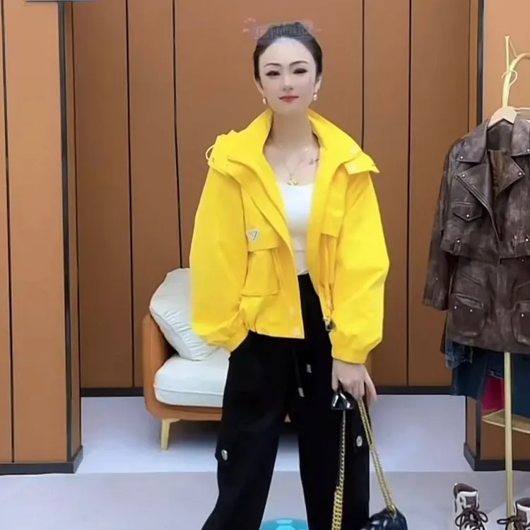 休闲风口袋透气连帽春季女短外套女装网红百搭短款小个子