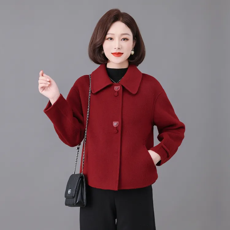 小个子妈妈羊毛双面绒外套2025新款减龄中年女士红色结婚毛呢大衣